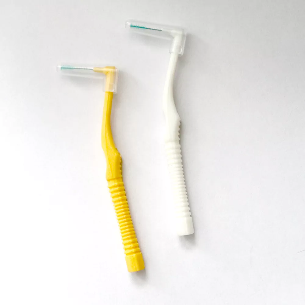 Cepillo interdental de ortodoncia